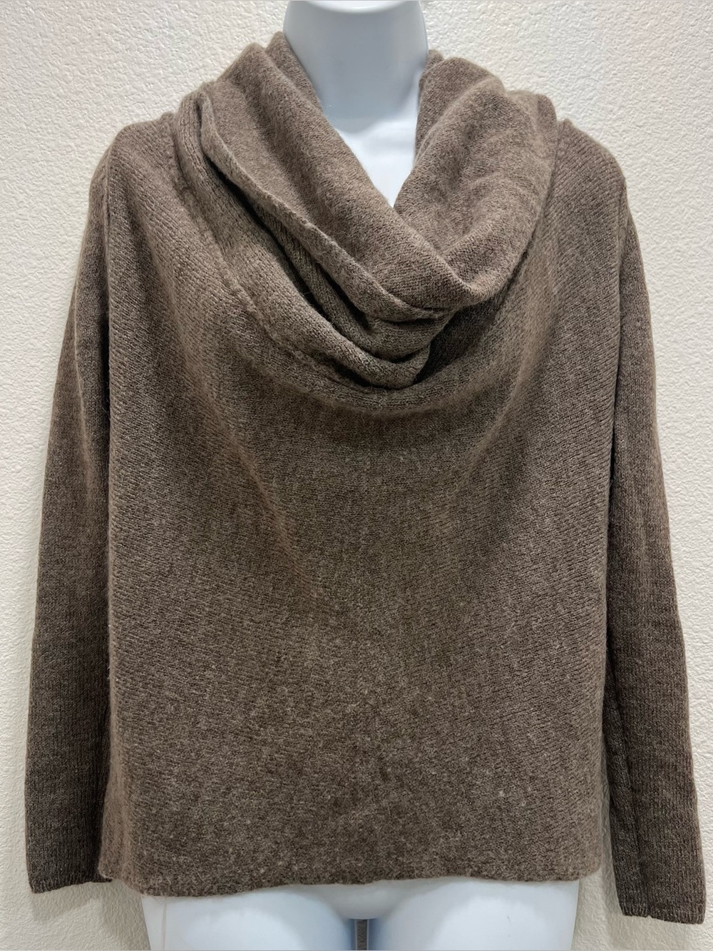 Vince Merino Wool Acrylic Alpaca Camel Brown Cowl Neck Sweater XS Minimalist